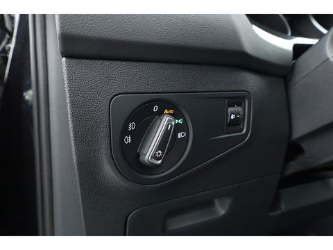 Volkswagen Tiguan 1.4 TSI Connected Series | Pano | Elek. Trekhaak | Massage | CarPlay | Stoelverw. | Navi | Cruise Contr.