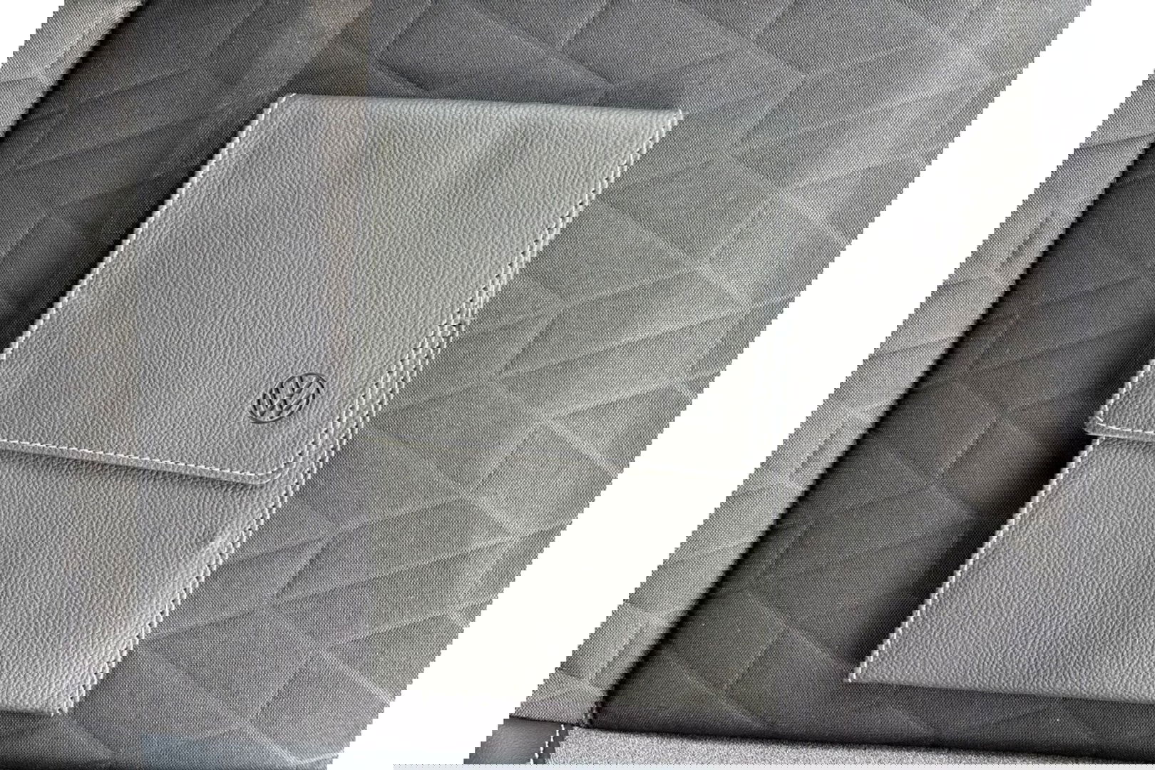 Volkswagen Taigo 1.0 TSI GOAL EDITION AIRCO NAVI PDC LMV STOELVW