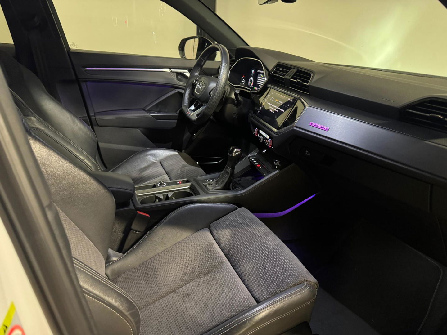 Audi Q3 Sportback 45 TFSI quattro S-LINE PANO KEYLESS