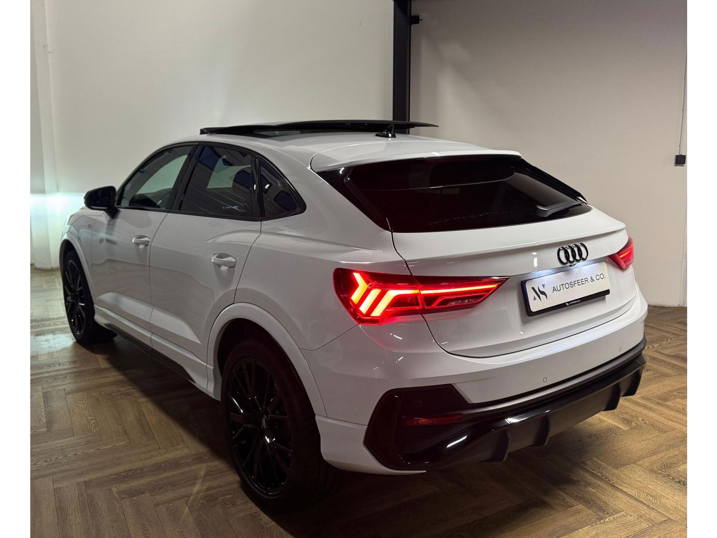 Audi Q3 Sportback 45 TFSI quattro S-LINE PANO KEYLESS