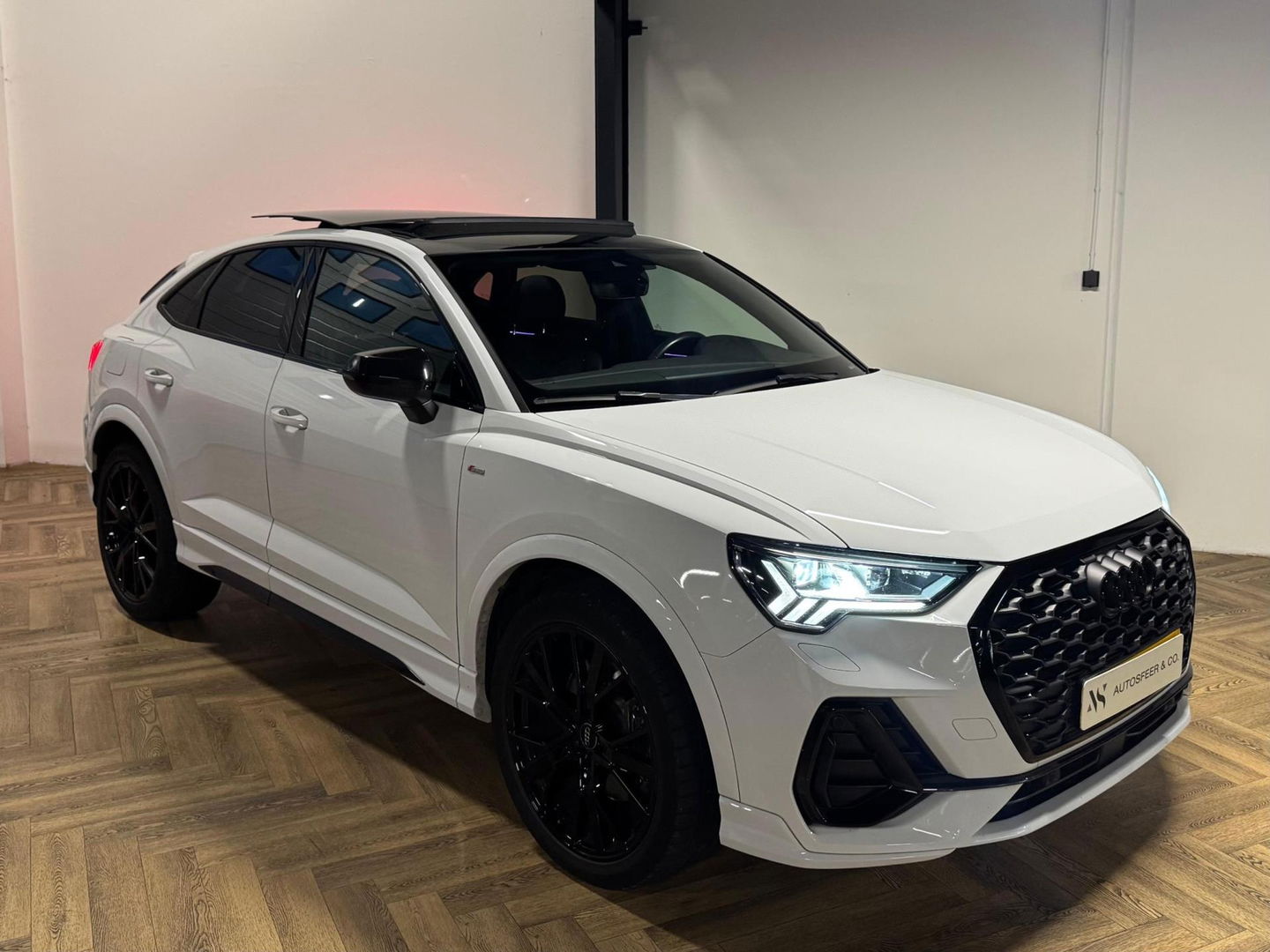 Audi Q3 Sportback 45 TFSI quattro S-LINE PANO KEYLESS