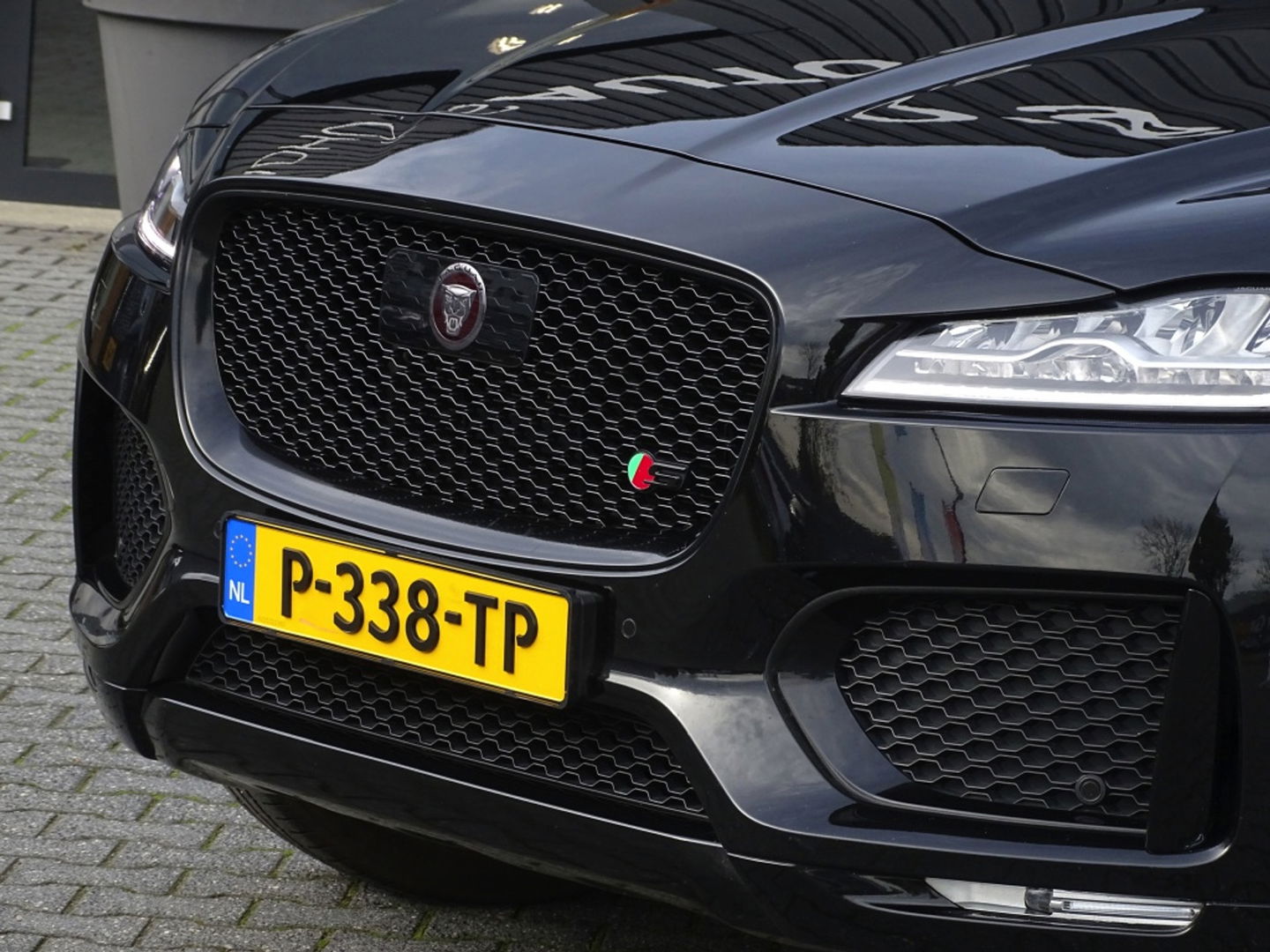 Jaguar F-Pace 3.0 S/C S A381PK / LED