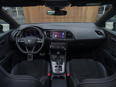 SEAT Leon 2.0 TSI CUPRA 300 F1 DSG / panoramadak / Beats / LED