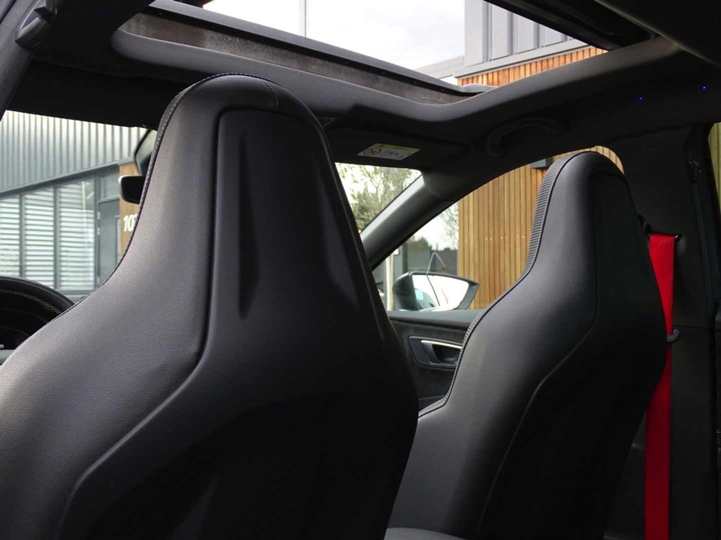 SEAT Leon 2.0 TSI CUPRA 300 F1 DSG / panoramadak / Beats / LED