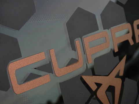 SEAT Leon 2.0 TSI CUPRA 300 F1 DSG / panoramadak / Beats / LED