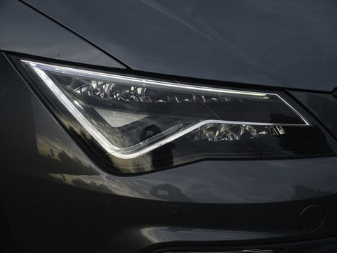 SEAT Leon 2.0 TSI CUPRA 300 F1 DSG / panoramadak / Beats / LED