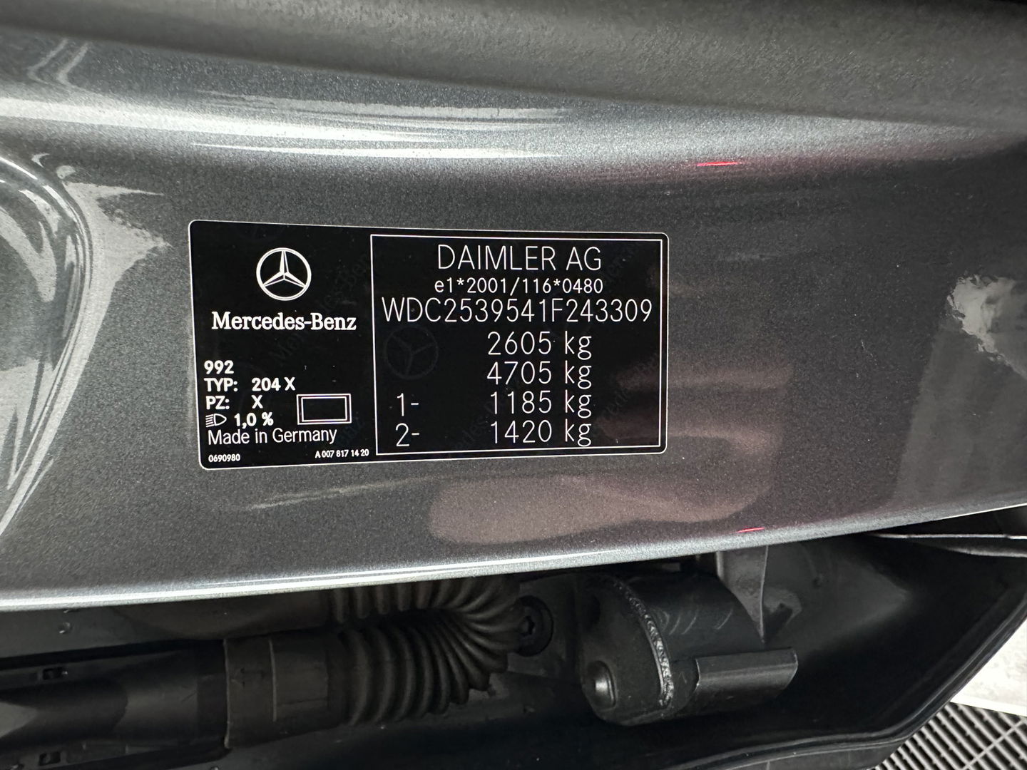 Mercedes-Benz GLC 350e 4MATIC Premium Plus Plug-in Aut. *LUXURY-LEATHER | FULL-LED | BLIND-SPOT | HEATED-SPORTSEATS | CAMERA | KEYLESS | AIR-SUSPENSION | ADAPTIVE-CRUISE | PRIVACY-GLASS | NAVI-FULLMAP | 20''ALU*