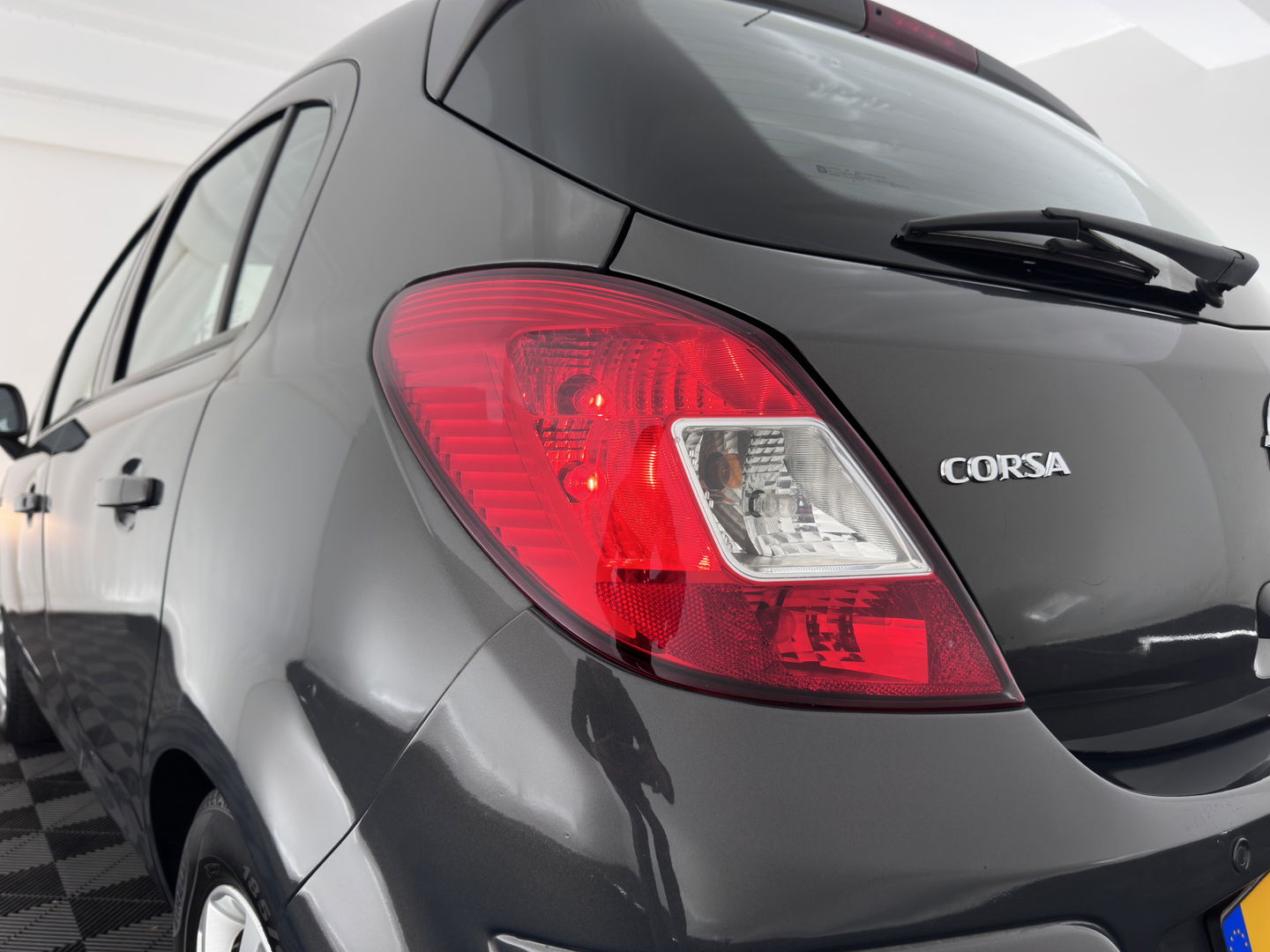 Opel Corsa 1.3 CDTi EcoFlex S/S Business+ *LEATHER-FABRIC | NAVI-FULLMAP | AIRCO | CRUISE | COMFORT-SEATS | PDC | 15''ALU*