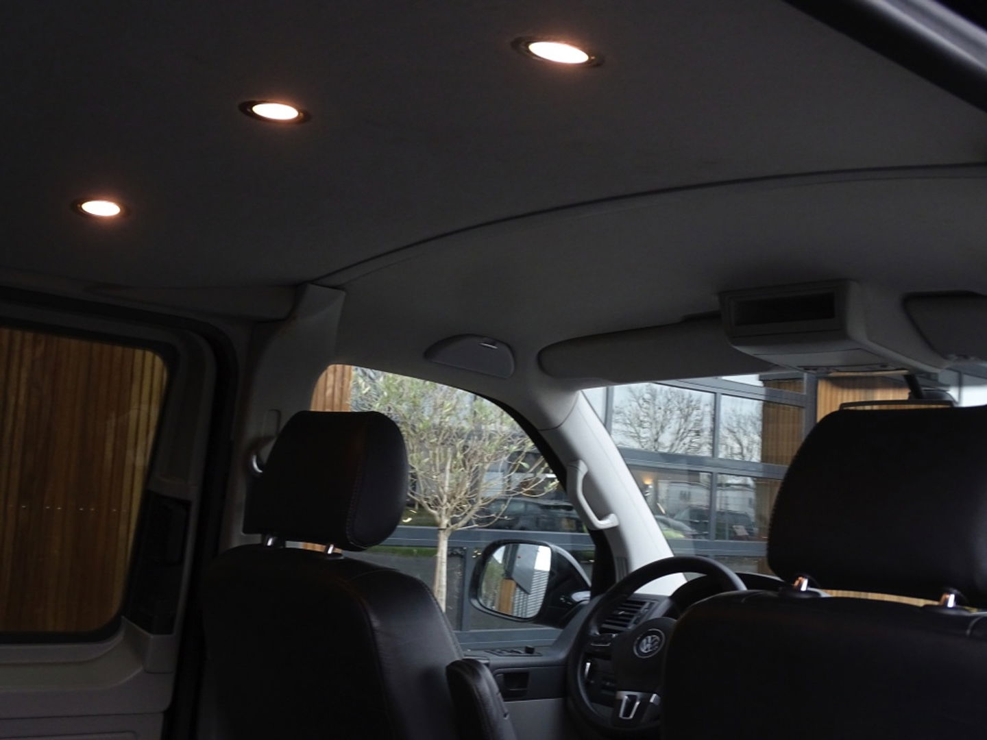 Volkswagen Transporter 2.0 TDI L2H1 Com. dubbel cabine / LED