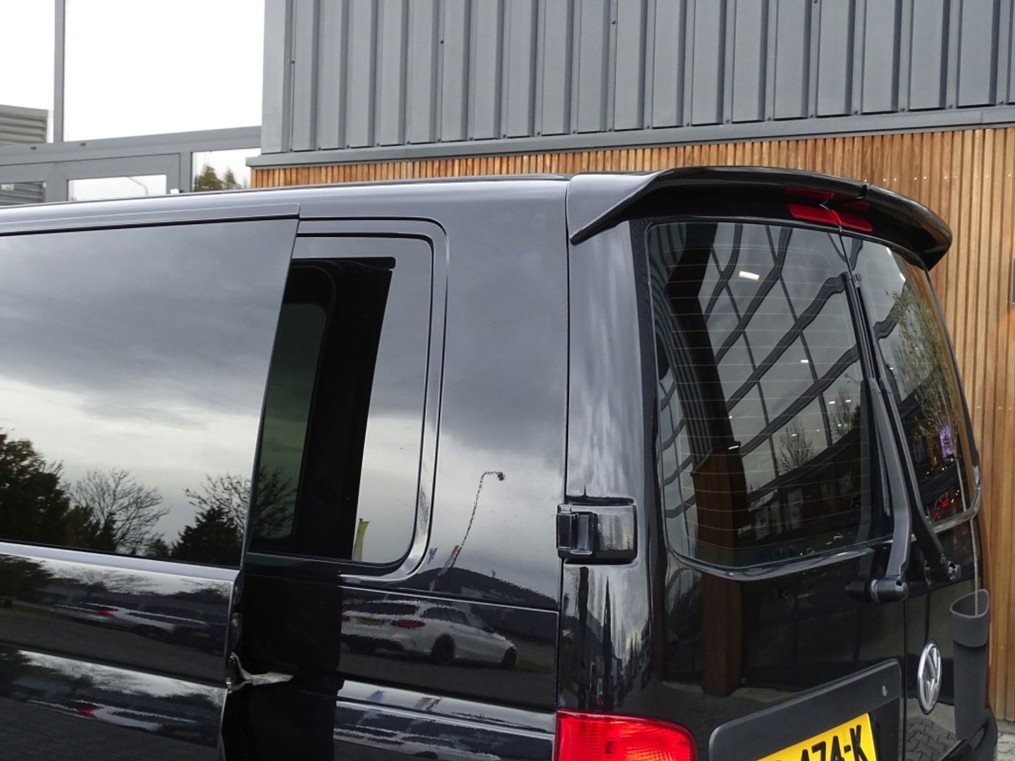 Volkswagen Transporter 2.0 TDI L2H1 Com. dubbel cabine / LED