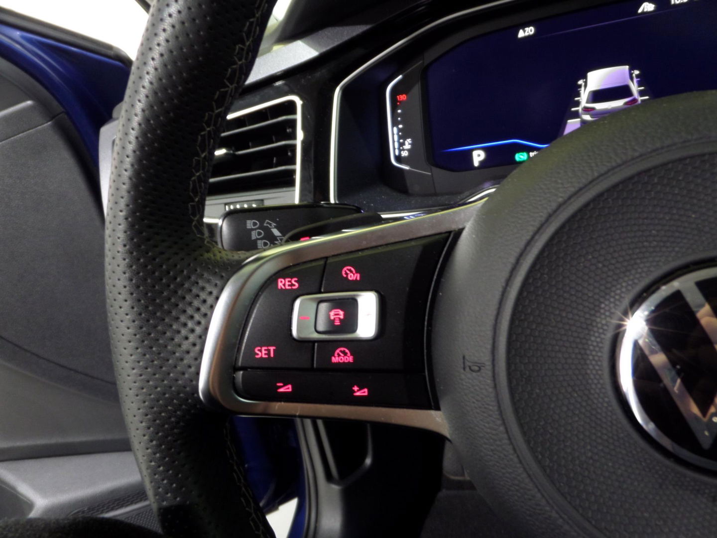 Volkswagen Polo 1.5 TSI 150PK DSG Highline R-Line "Origineel NL!" Automaat! Virtual Full-LED Camera 18"Velgen Apple-Carplay