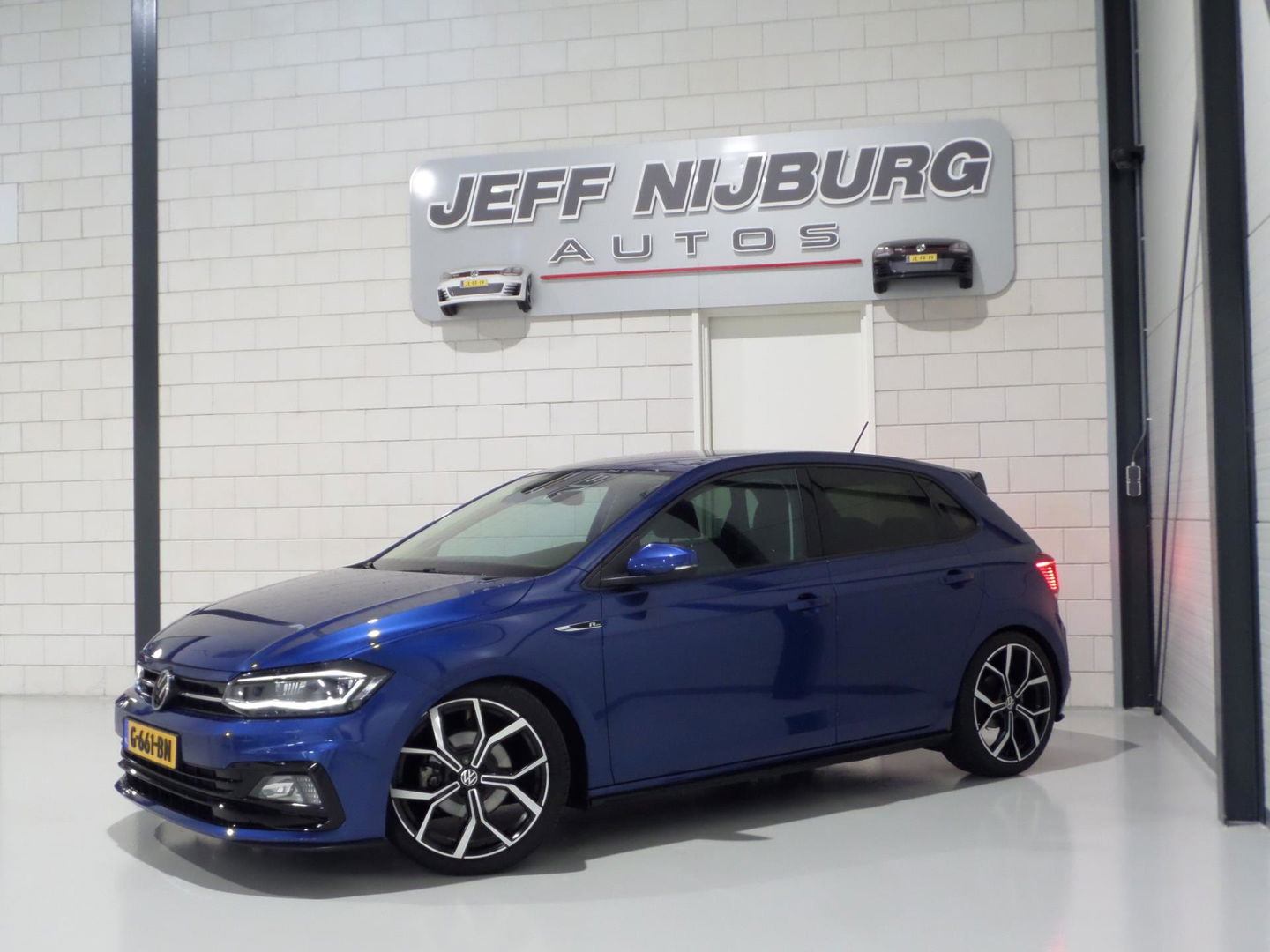 Volkswagen Polo 1.5 TSI 150PK DSG Highline R-Line "Origineel NL!" Automaat! Virtual Full-LED Camera 18"Velgen Apple-Carplay