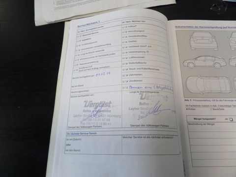 Volkswagen Golf 1.2 TSI Highline Apple-Carplay Stoelverwarming Parkeersensoren Navigatie Bluetooth Cruise-control Wireless-carplay