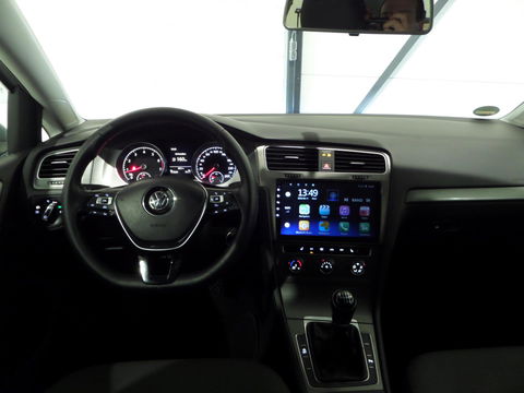 Volkswagen Golf 1.2 TSI Highline Apple-Carplay Stoelverwarming Parkeersensoren Navigatie Bluetooth Cruise-control Wireless-carplay