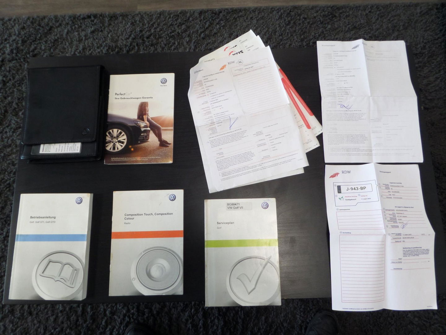 Volkswagen Golf 1.2 TSI Highline Apple-Carplay Stoelverwarming Parkeersensoren Navigatie Bluetooth Cruise-control Wireless-carplay