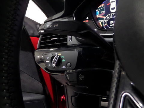 Audi A5 Sportback 2.0 TFSI Sport 2X S-Line "Origineel NL" Automaat! Pano Apple-Carplay Virtual Stoelverwarming Full-LED koplampen