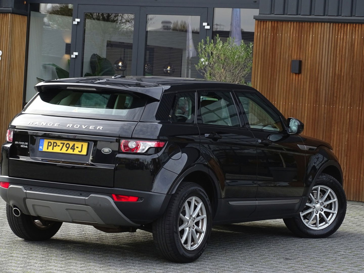 Land Rover Range Rover Evoque 2.2 eD4 2WD Pure / luxe pakket