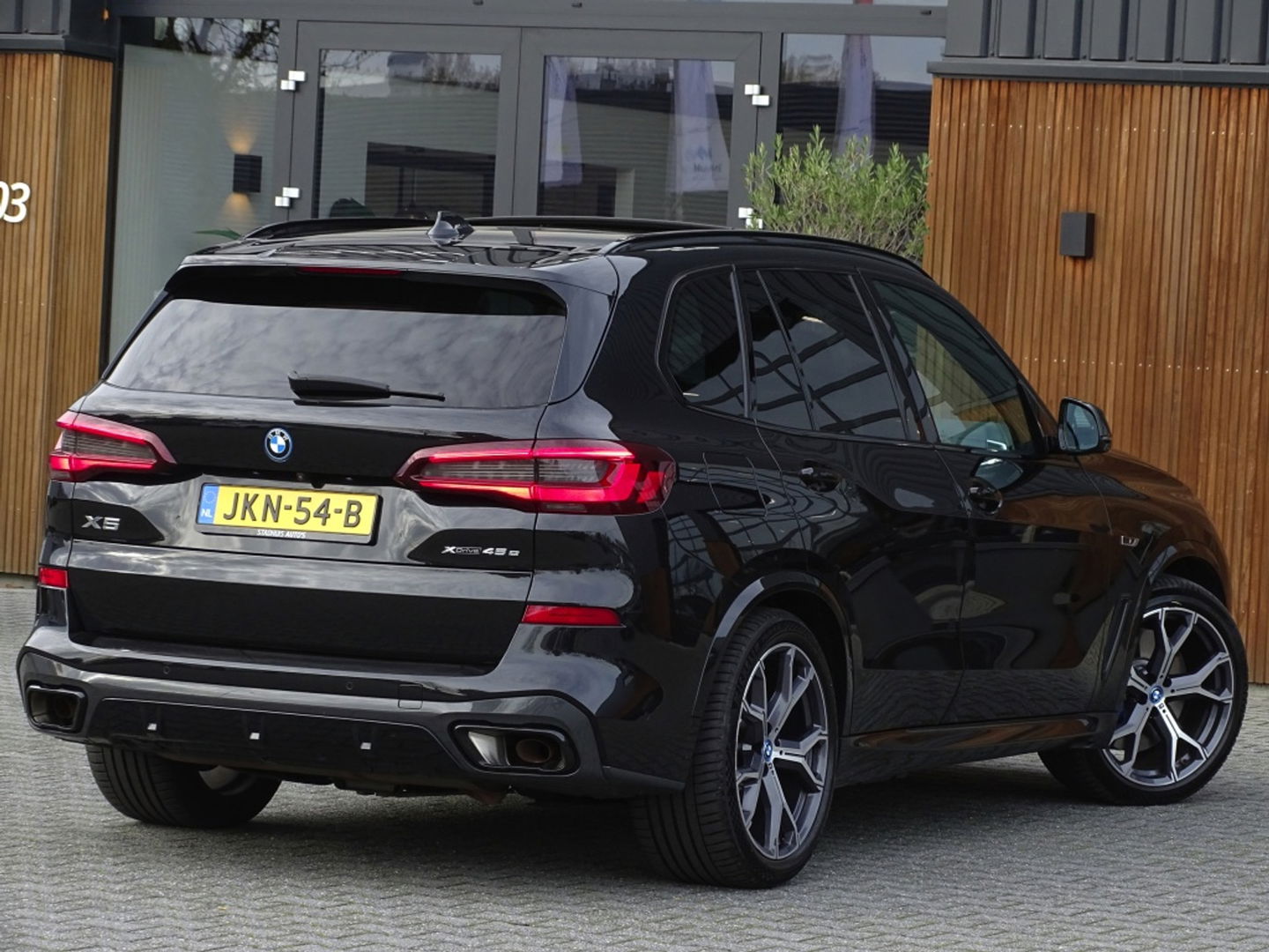 BMW X5 45e X-Drive 394PK / M-Sport / Individual / 360° / Laser / HK / 2
