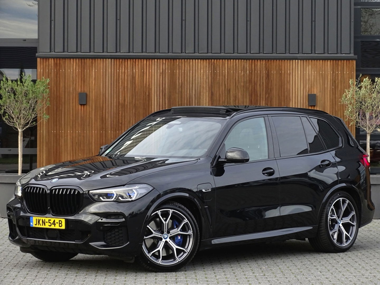 BMW X5 45e X-Drive 394PK / M-Sport / Individual / 360° / Laser / HK / 2