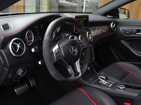 Mercedes-Benz CLA-Klasse AMG 45 4MATIC 361PK / Edition 1 / schaalstoelen *NAP*