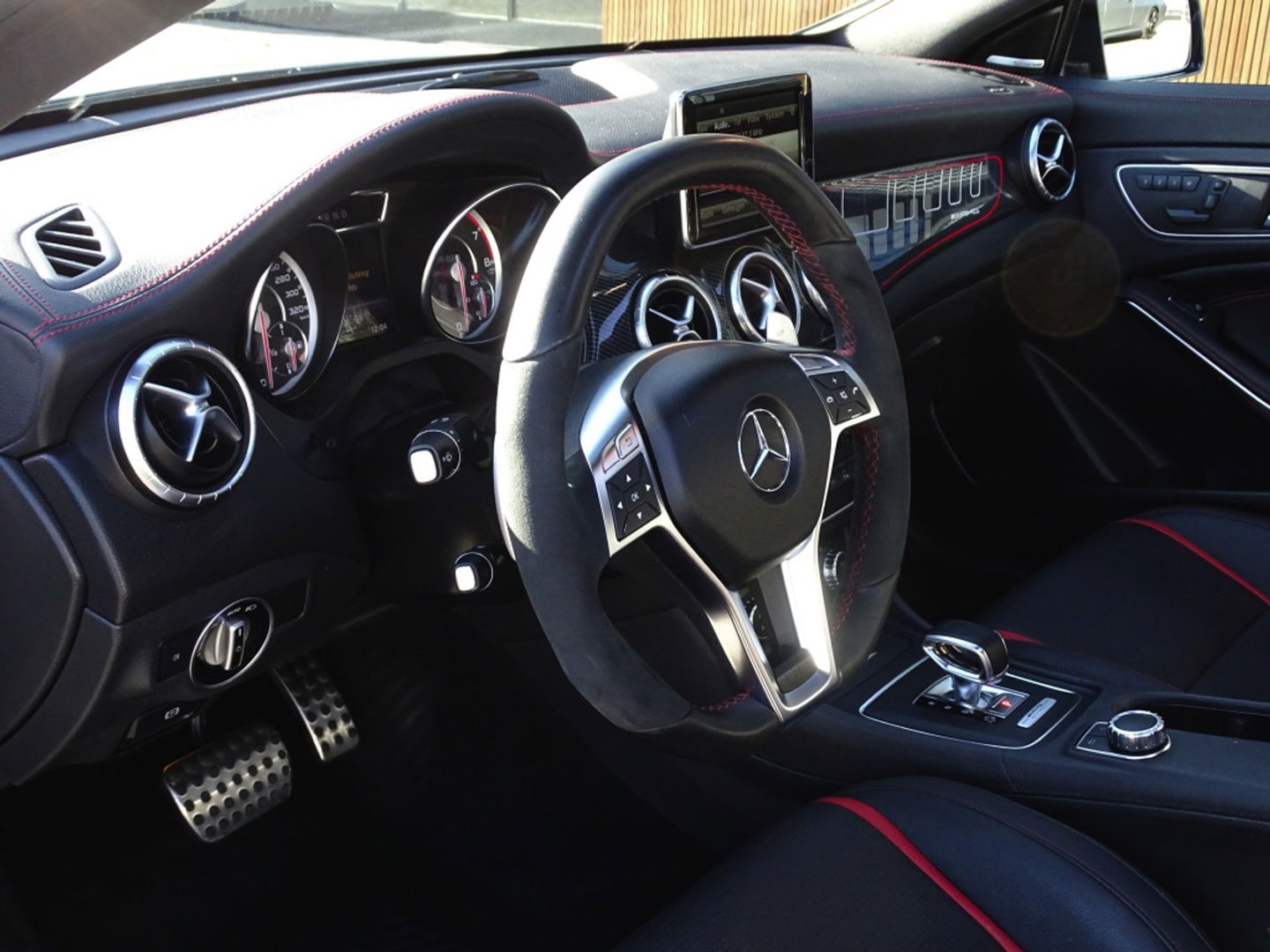 Mercedes-Benz CLA-Klasse AMG 45 4MATIC 361PK / Edition 1 / schaalstoelen *NAP*