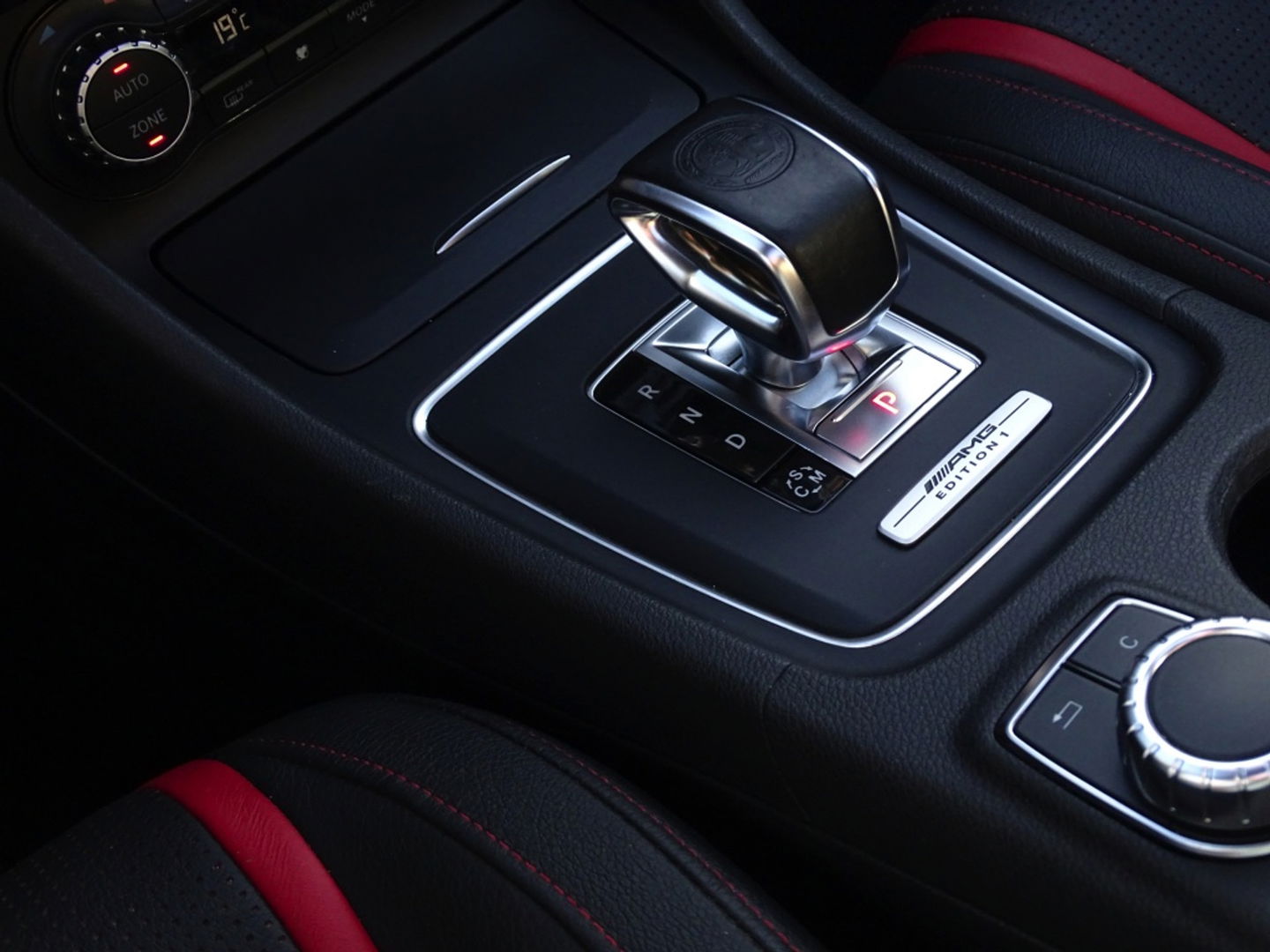 Mercedes-Benz CLA-Klasse AMG 45 4MATIC 361PK / Edition 1 / schaalstoelen *NAP*