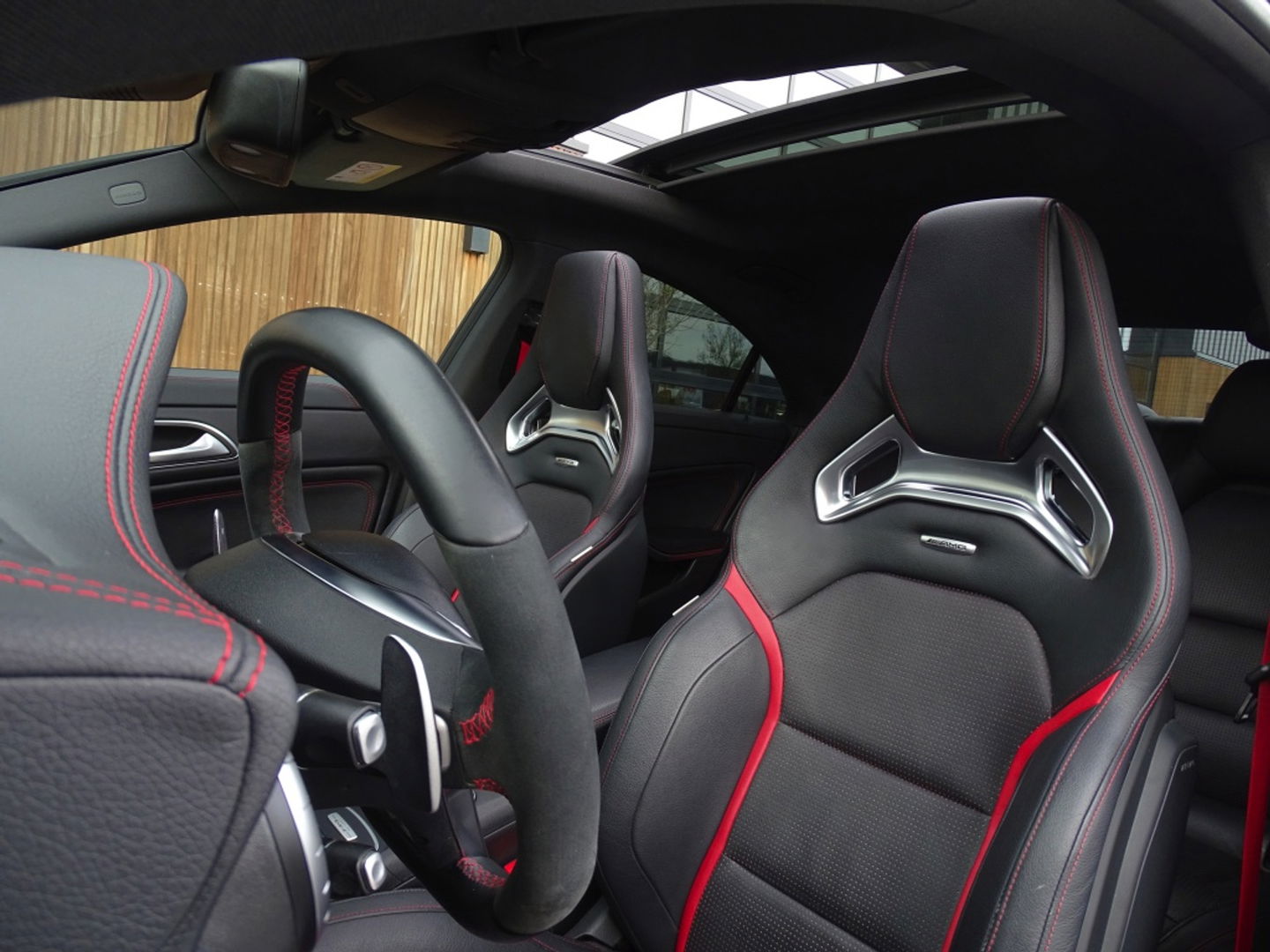 Mercedes-Benz CLA-Klasse AMG 45 4MATIC 361PK / Edition 1 / schaalstoelen *NAP*