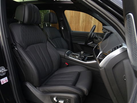 BMW X5 45e X-drive 394PK / M-Sport Pro / Individual / 360° / 2022 / Las