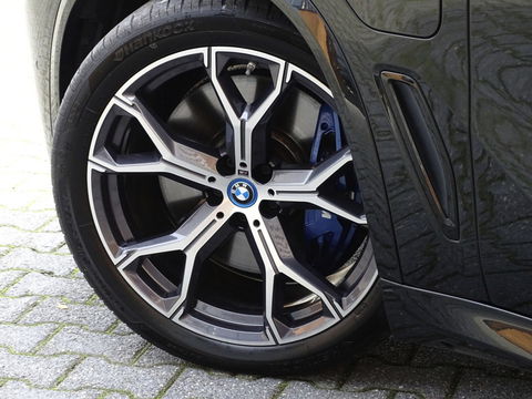 BMW X5 45e X-drive 394PK / M-Sport Pro / Individual / 360° / 2022 / Las
