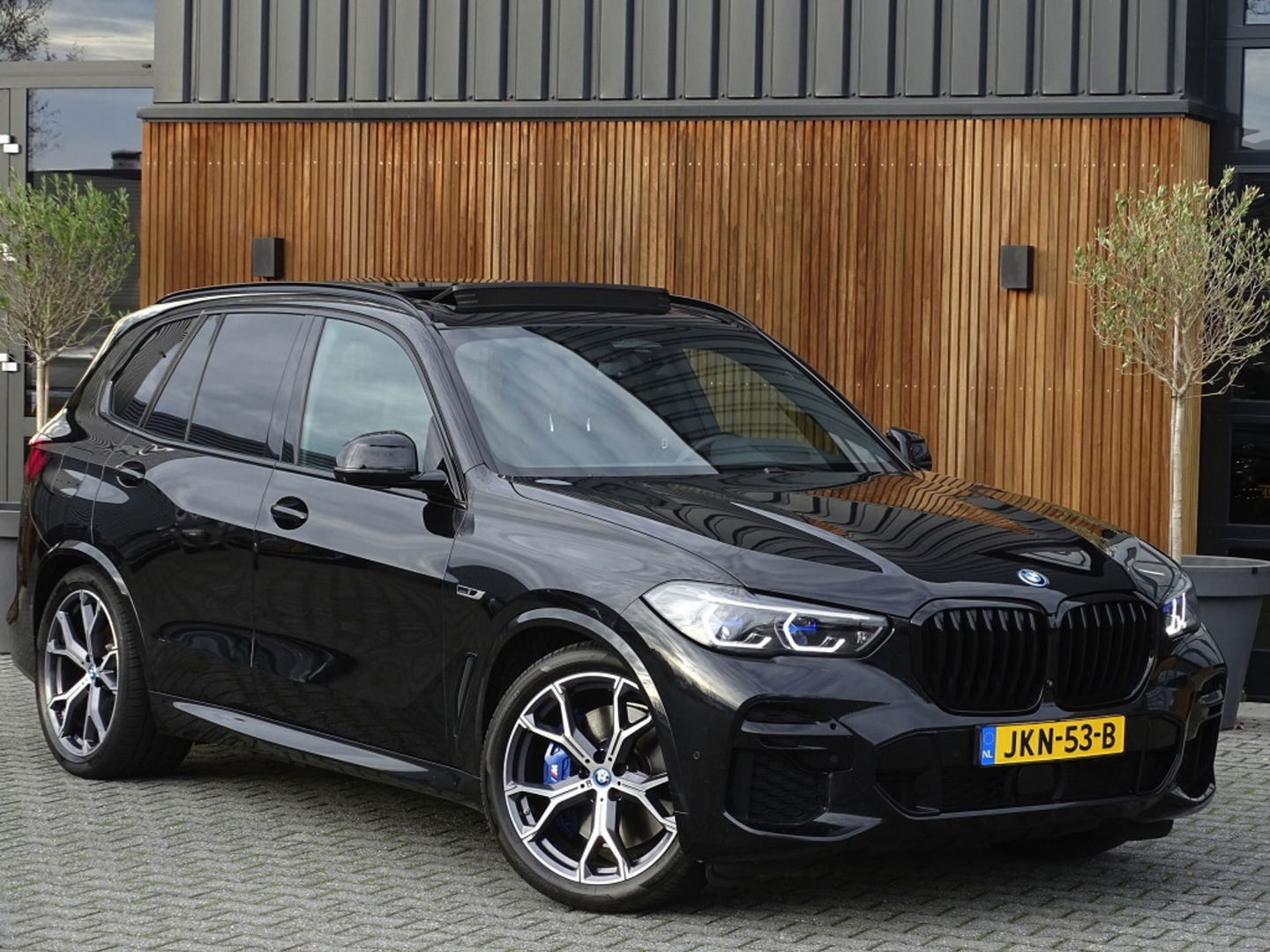 BMW X5 45e X-drive 394PK / M-Sport Pro / Individual / 360° / 2022 / Las