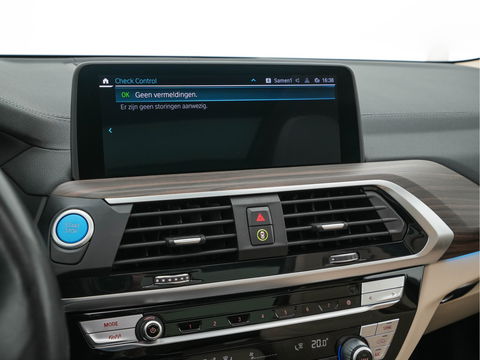 BMW iX3 High Executive 80 kWh [ 3-Fase ] {SOH-99%} (INCL-BTW) *PANO | HEAD-UP | ADAPTIVE-CRUISE | BLIND-SPOT | LUXURY-LEATHER | FULL-LED | HARMAN/KARDON | TOP-VIEW | MEMORY-PACK | AMBIENT-LIGHT | DIGI-COCKPIT | NAVI-FULLMAP | TOWBAR | 20''