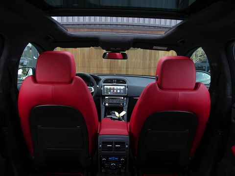 Jaguar F-Pace 3.0 S/C S A381PK / LED