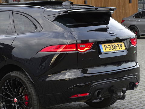 Jaguar F-Pace 3.0 S/C S A381PK / LED