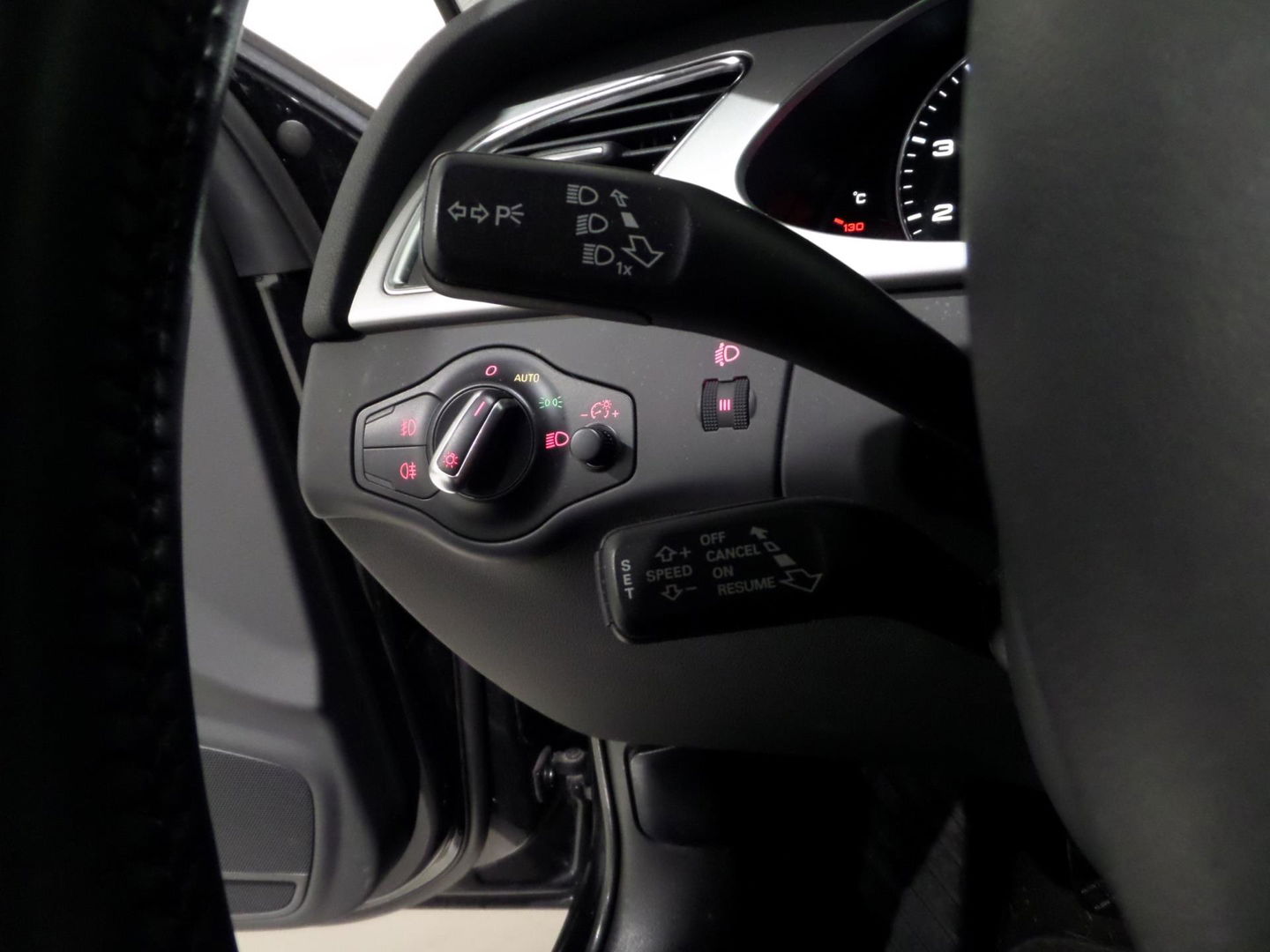 Audi A4 Avant 1.8 TFSI Pro Line Business "Origineel NL!" Bluetooth Navigatie Parkeersensoren Cruise-control, van 2e eigenaar !