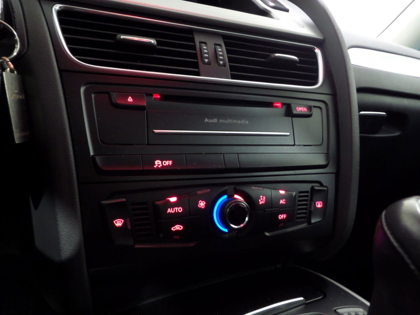 Audi A4 Avant 1.8 TFSI Pro Line Business "Origineel NL!" Bluetooth Navigatie Parkeersensoren Cruise-control, van 2e eigenaar !