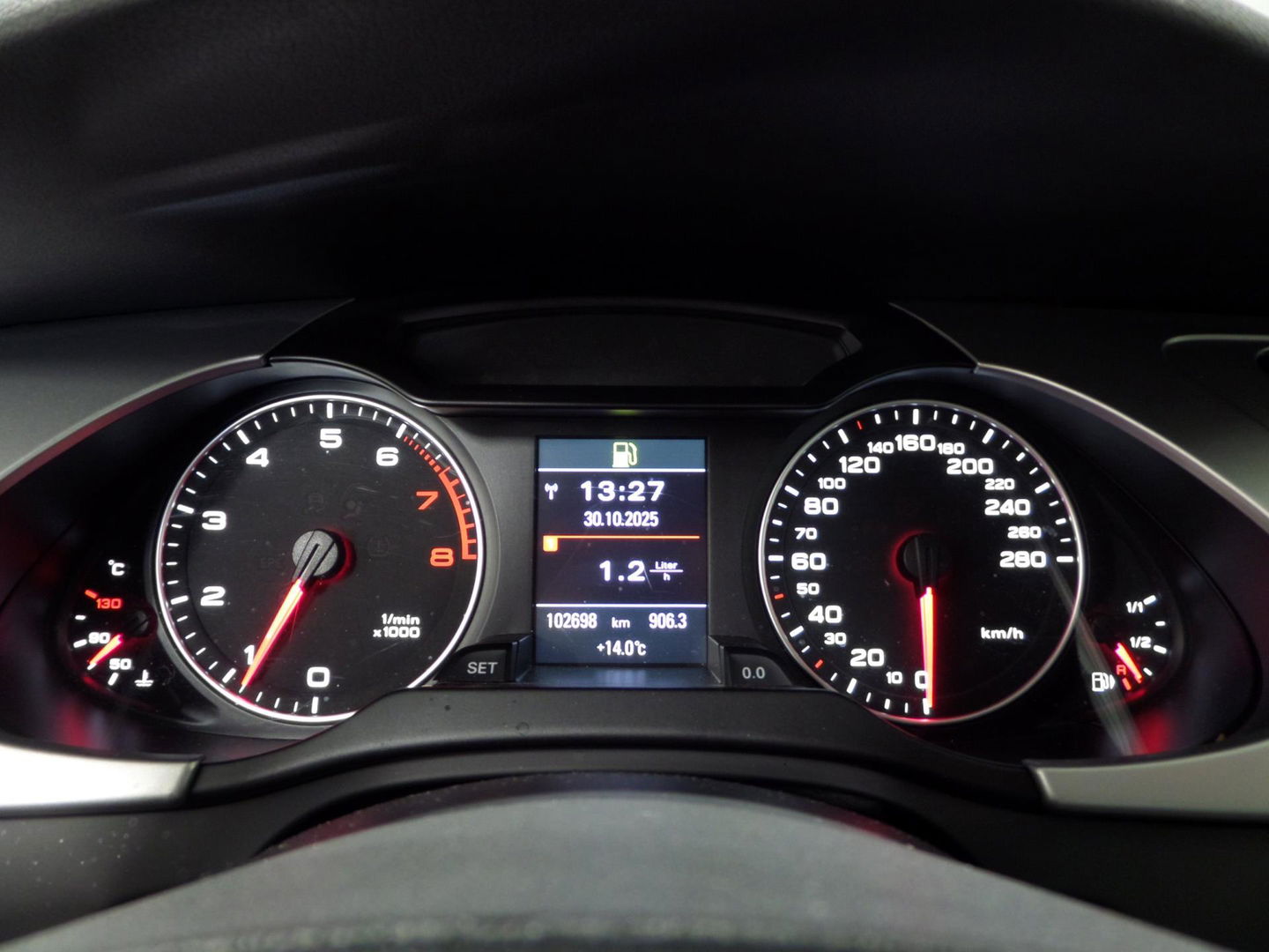 Audi A4 Avant 1.8 TFSI Pro Line Business "Origineel NL!" Bluetooth Navigatie Parkeersensoren Cruise-control, van 2e eigenaar !