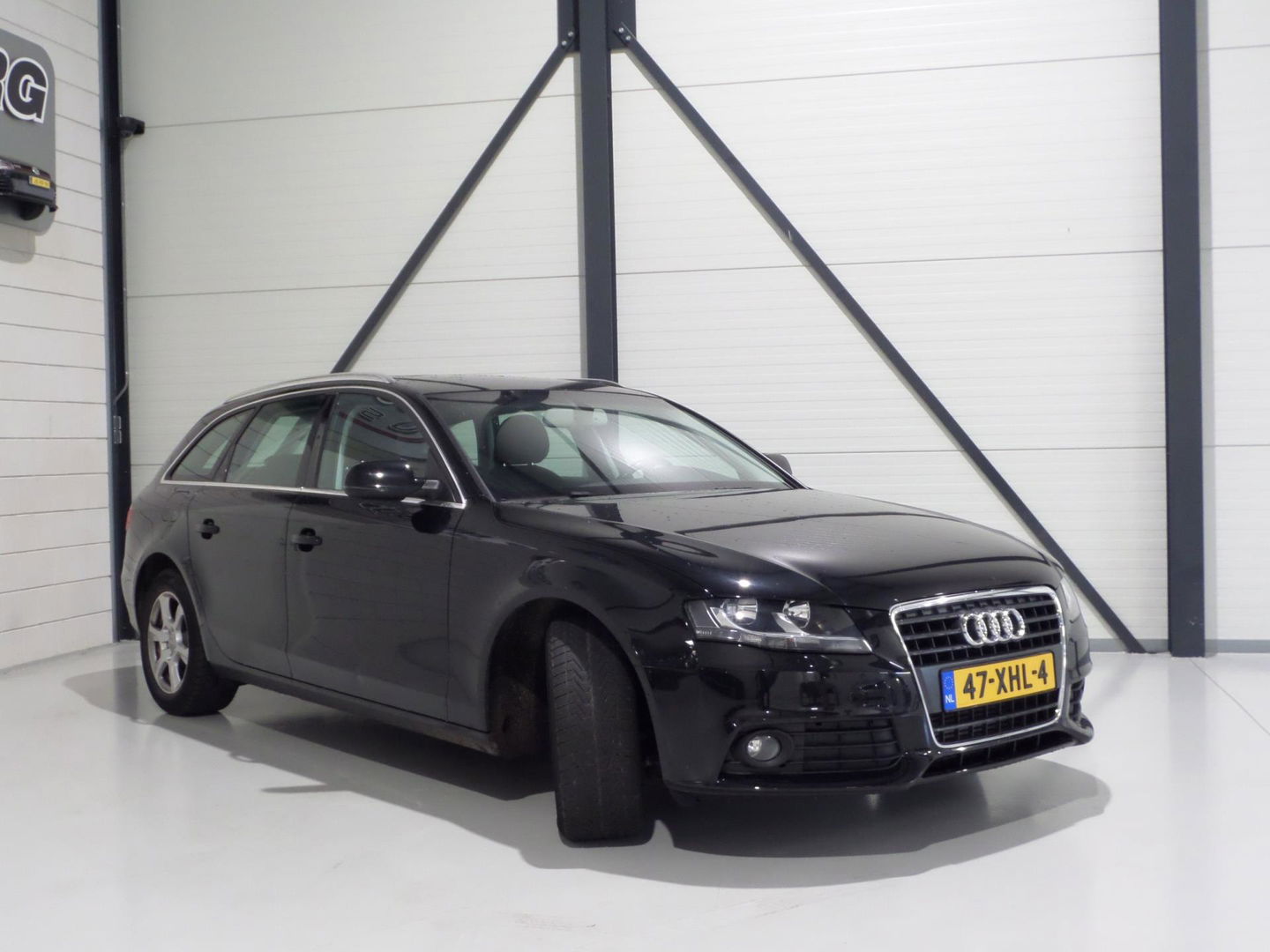 Audi A4 Avant 1.8 TFSI Pro Line Business "Origineel NL!" Bluetooth Navigatie Parkeersensoren Cruise-control, van 2e eigenaar !