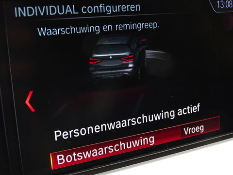 BMW X3 xDrive20i 184PK automaat / I-Drive / trekhaak / LED