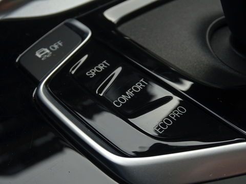 BMW X3 xDrive20i 184PK automaat / I-Drive / trekhaak / LED