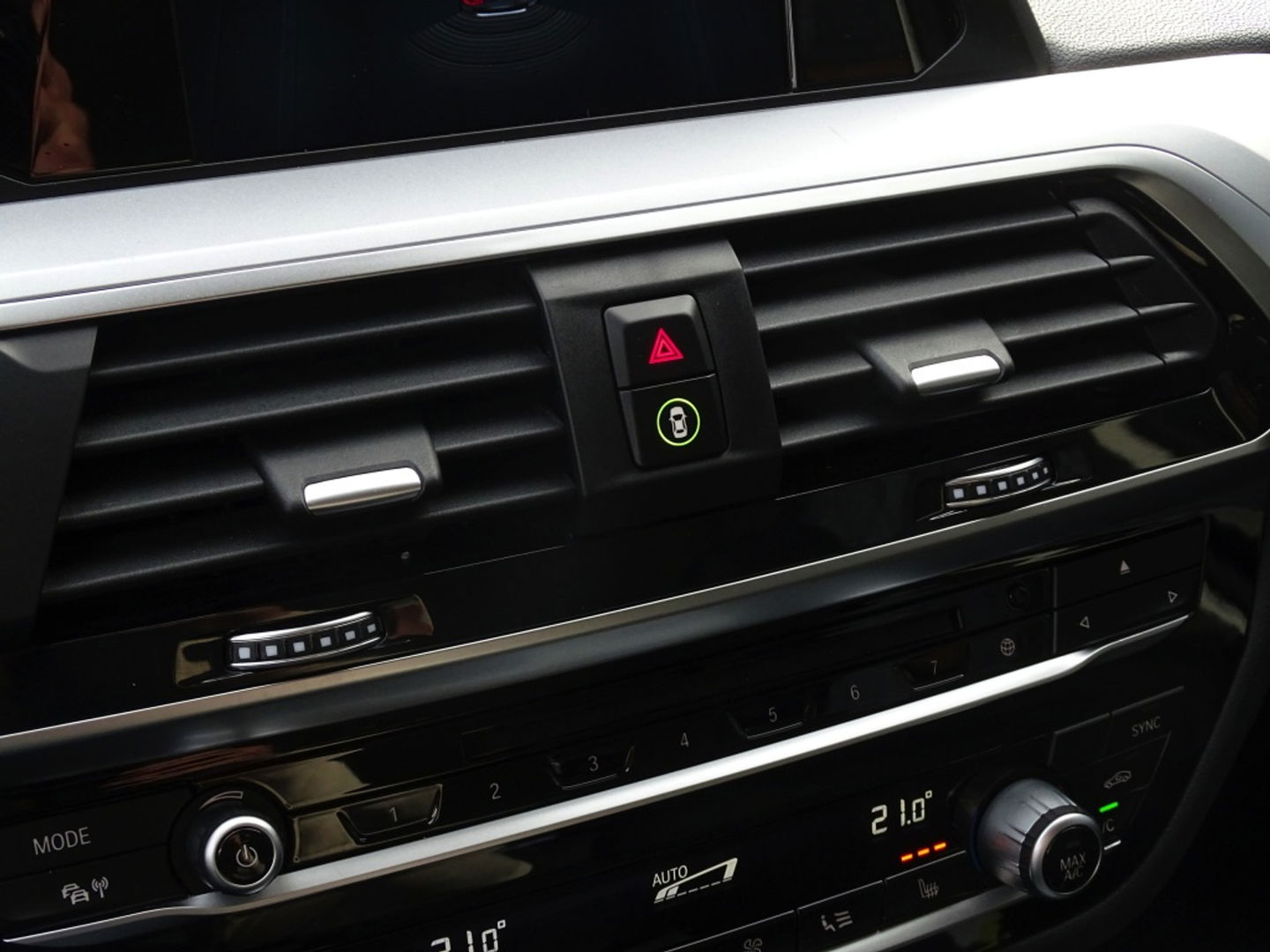 BMW X3 xDrive20i 184PK automaat / I-Drive / trekhaak / LED