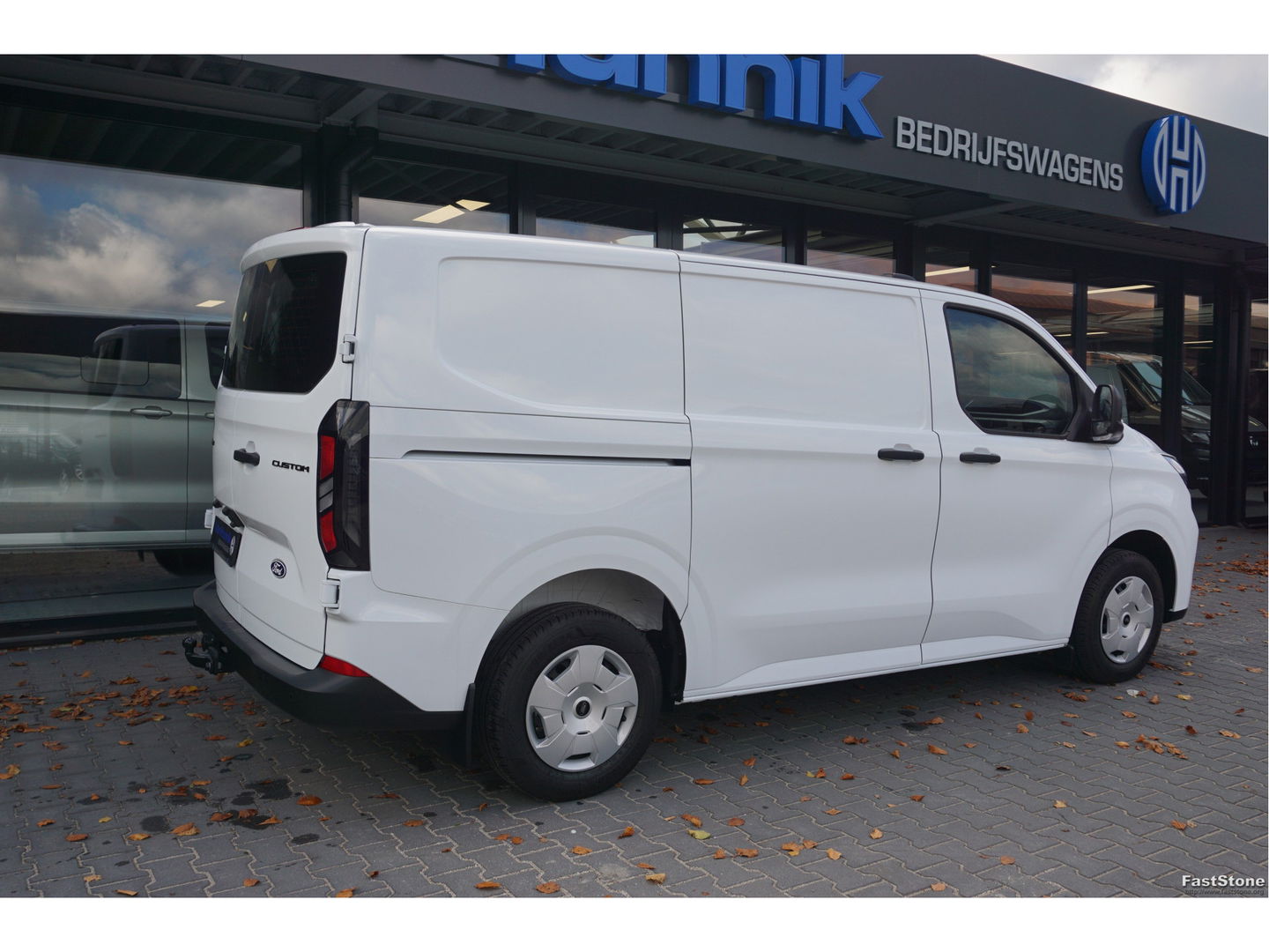 Ford Transit Custom 280S 136PK Trend BPM VRIJ 13" Scherm Apple CP / Android A. Camera, LED!! NR. J315*
