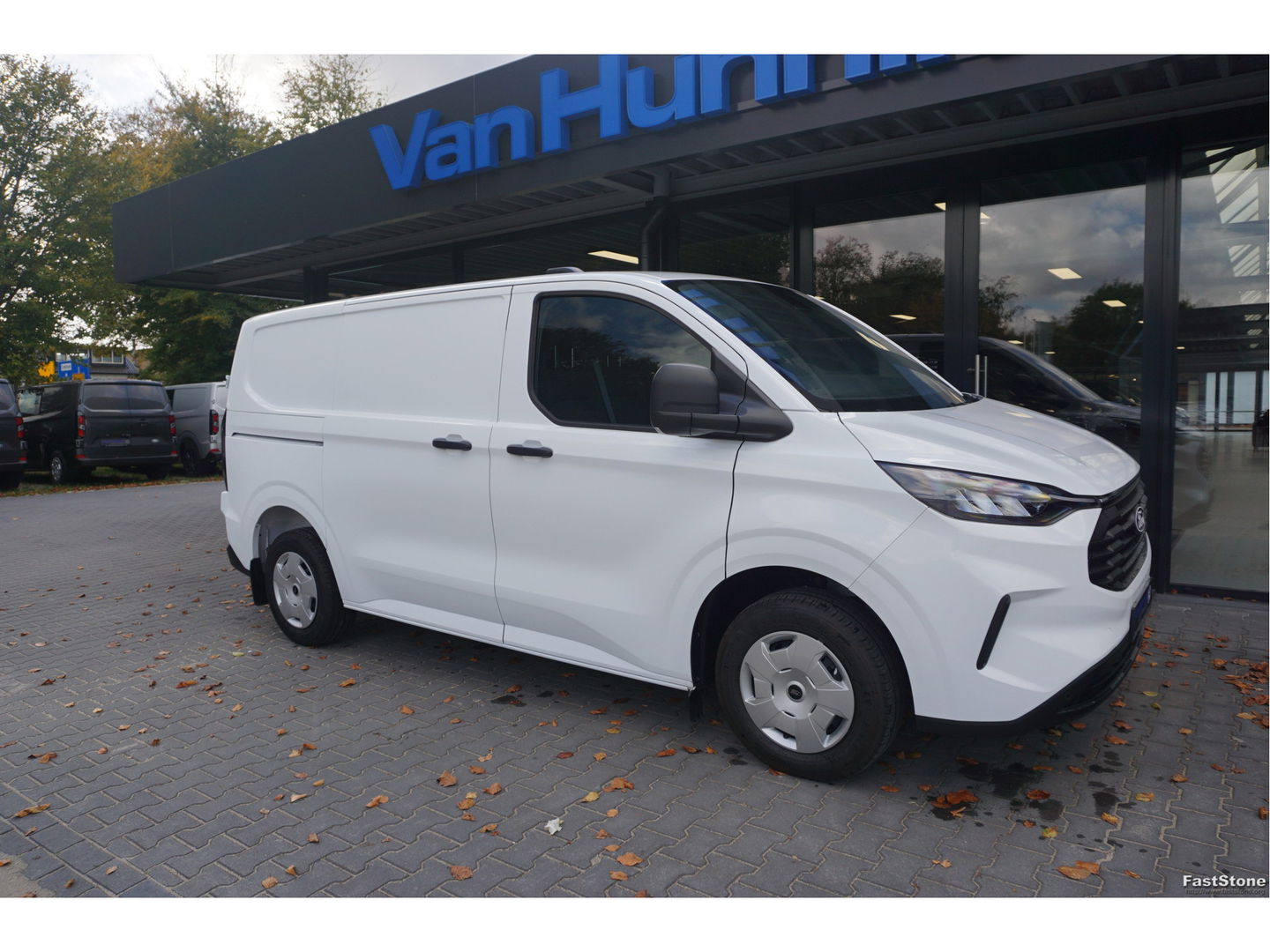 Ford Transit Custom 280S 136PK Trend BPM VRIJ 13" Scherm Apple CP / Android A. Camera, LED!! NR. J315*