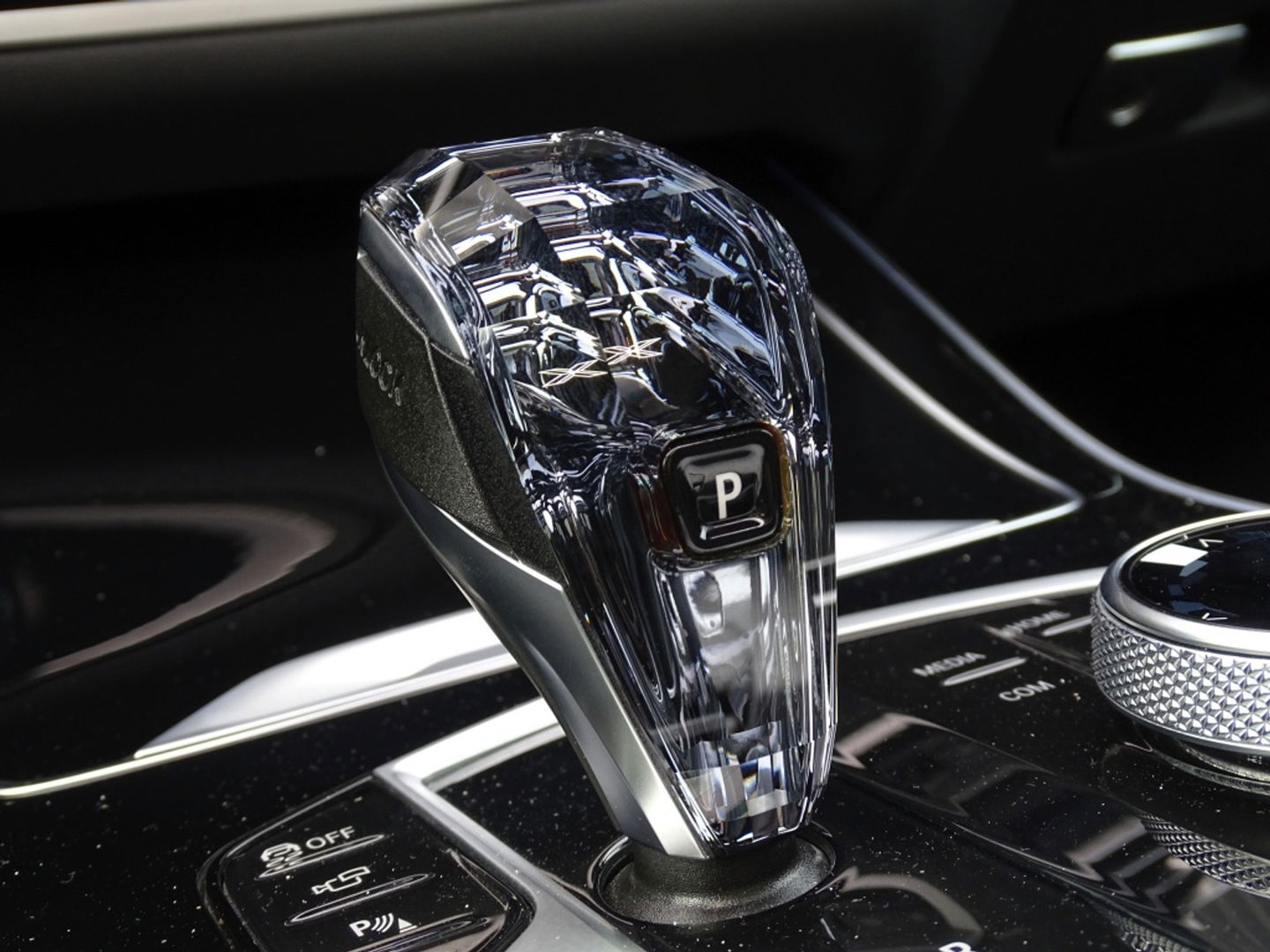 BMW X5 45e X-Drive 394PK / M-Sport / Individual / 360° / Laser / HK / 2