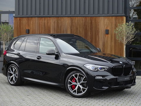 BMW X5 45e X-Drive M-Sport / Individual / Carbon / B&W / 360° / Laser