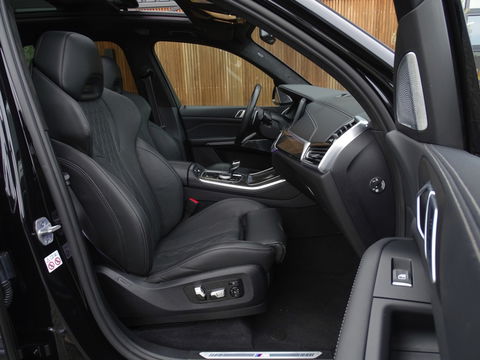 BMW X5 45e X-Drive M-Sport / Individual / Carbon / B&W / 360° / Laser