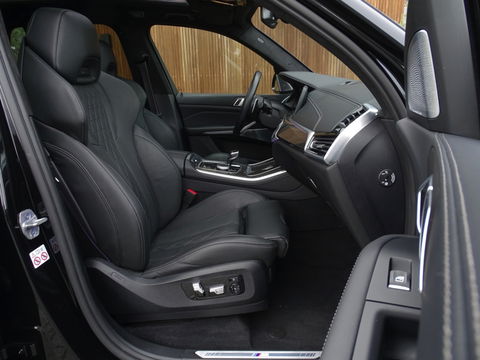 BMW X5 45e X-Drive M-Sport / Individual / Carbon / B&W / 360° / Laser