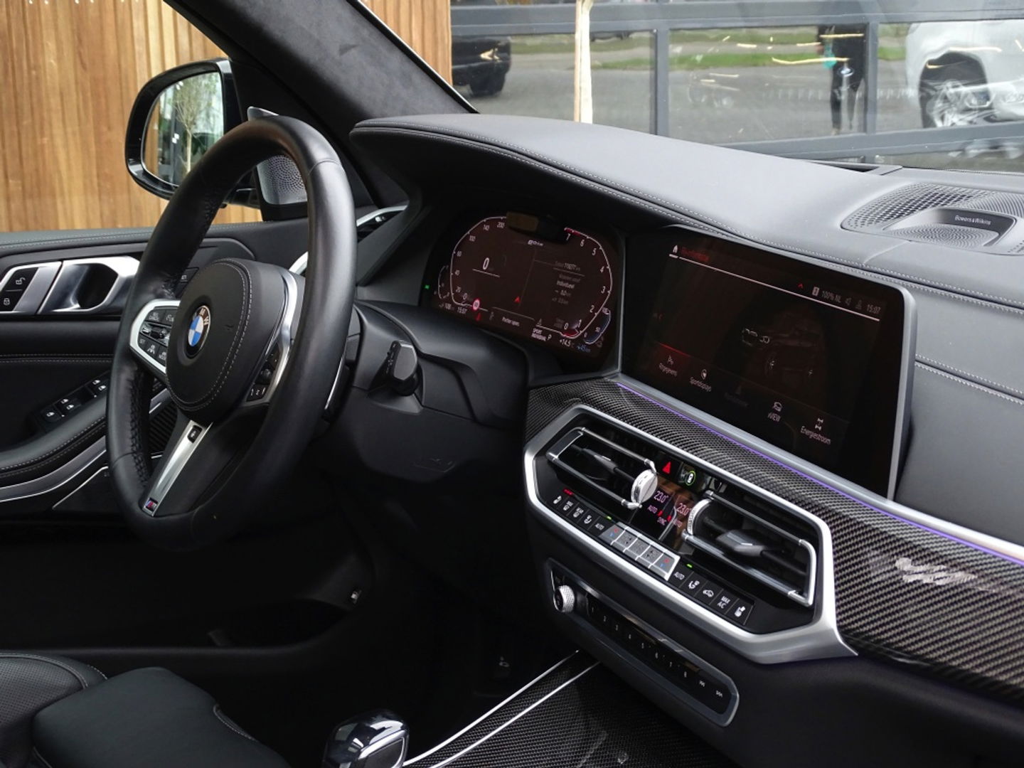 BMW X5 45e X-Drive M-Sport / Individual / Carbon / B&W / 360° / Laser