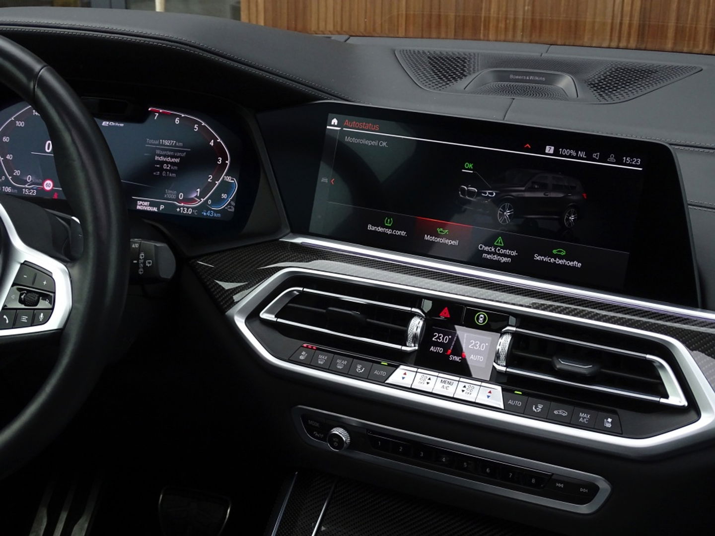 BMW X5 45e X-Drive M-Sport / Individual / Carbon / B&W / 360° / Laser