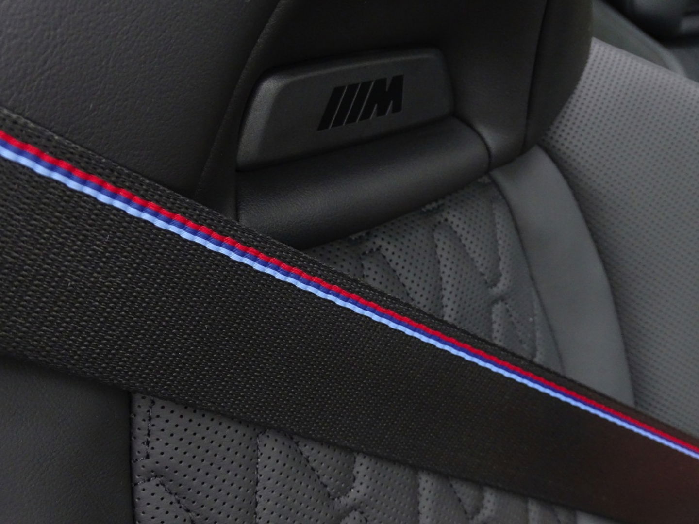 BMW X5 45e X-Drive M-Sport / Individual / Carbon / B&W / 360° / Laser