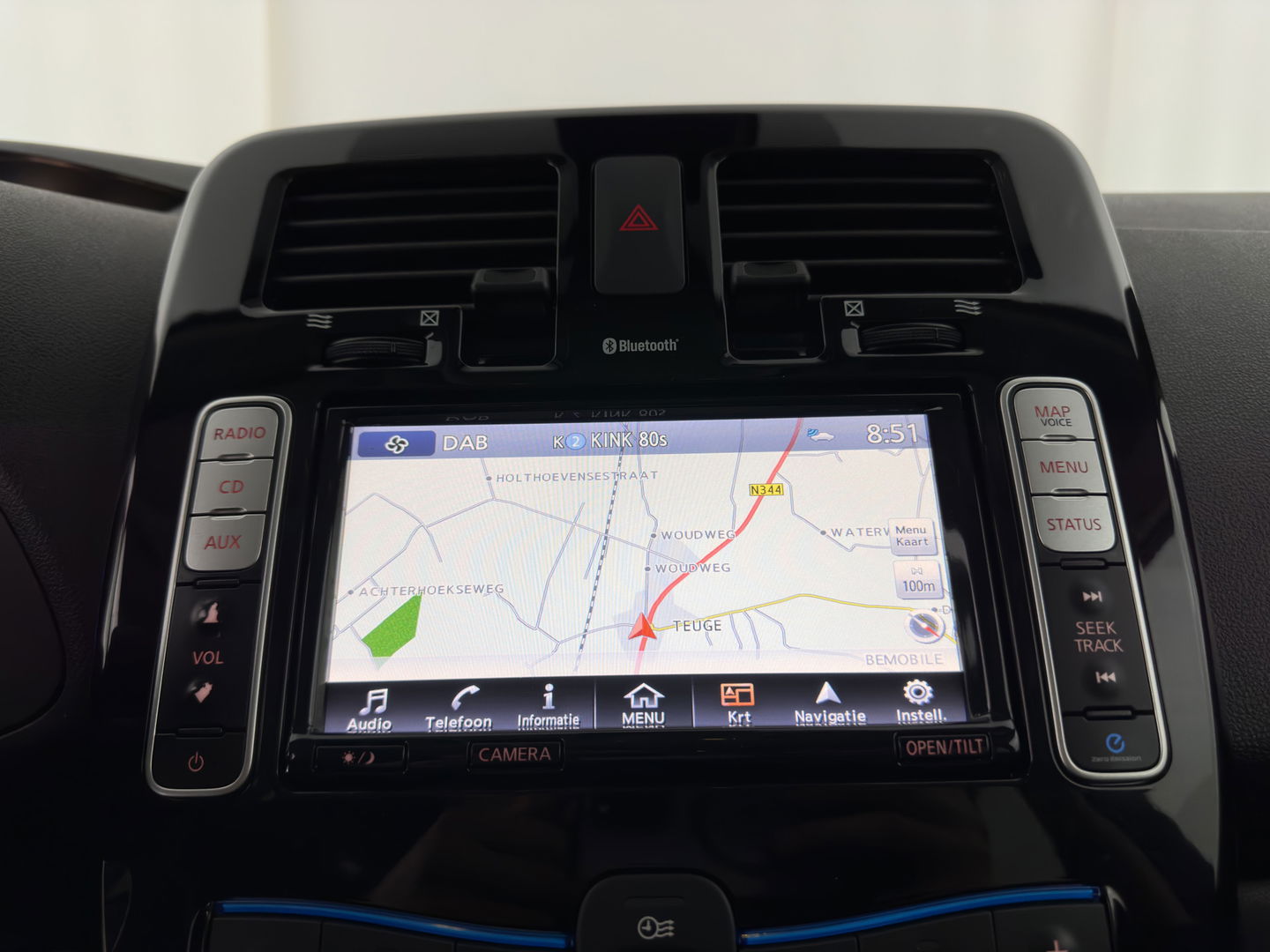 Nissan Leaf Tekna 30 kWh {SOH-78%} Aut. *LUXURY-LEATHER | FULL-LED | BOSE-SURROUND | TOP-VIEW | KEYLESS | NAVI-FULLMAP | ECC | HEATED-COMFORTSEATS | CAMERA | DIGI-COCKPIT | PRIVACY-GLASS | 17"ALU*